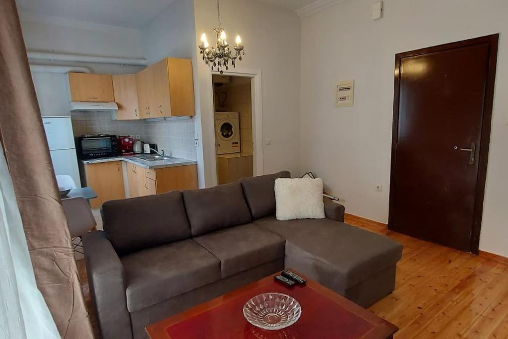 Spacious Beauty In Athens, 55M2, Metro 7' Esterno foto