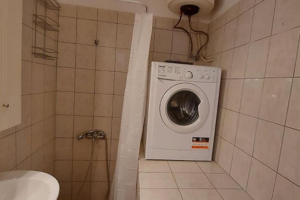 Spacious Beauty In Athens, 55M2, Metro 7' Esterno foto